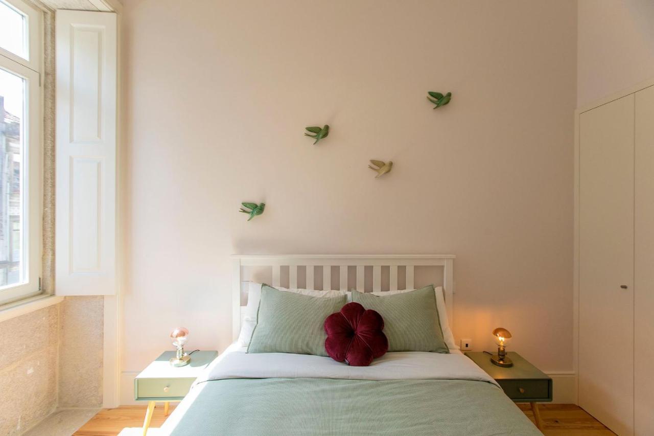 Lovelystay - 2Br Flat With Ac In Duque De Loule Porto Eksteriør bilde