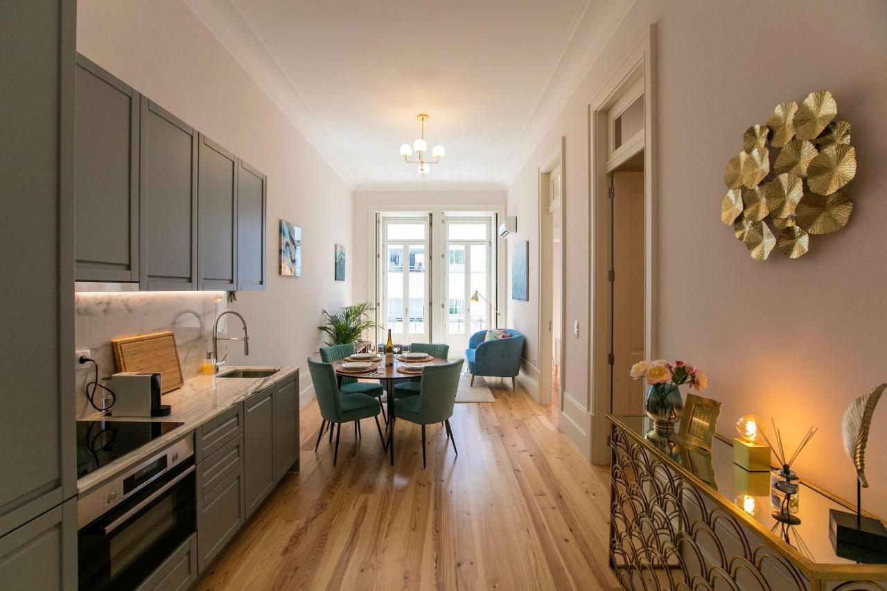 Lovelystay - 2Br Flat With Ac In Duque De Loule Porto Eksteriør bilde