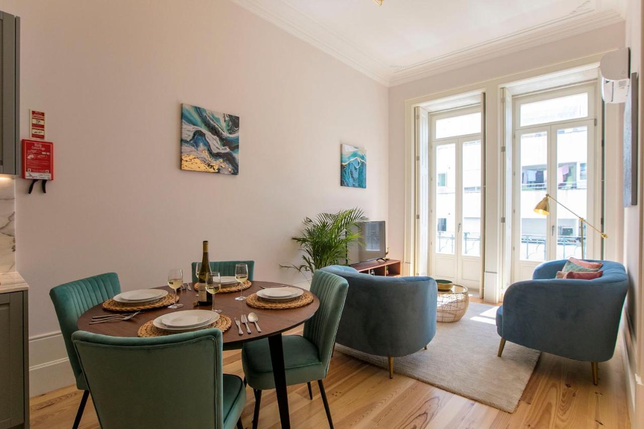 Lovelystay - 2Br Flat With Ac In Duque De Loule Porto Eksteriør bilde