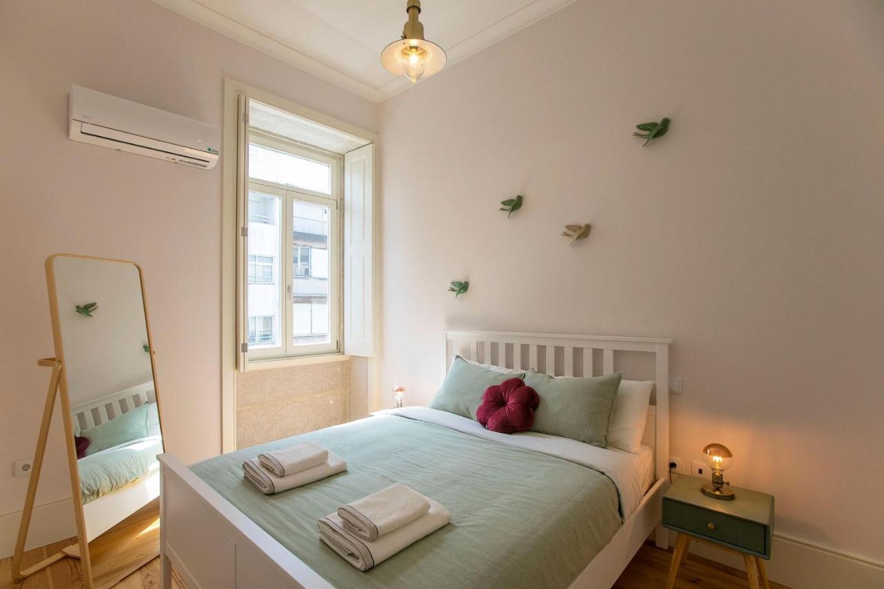 Lovelystay - 2Br Flat With Ac In Duque De Loule Porto Eksteriør bilde