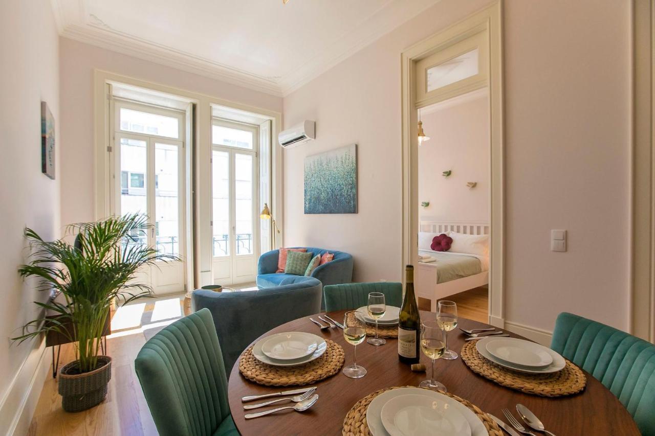 Lovelystay - 2Br Flat With Ac In Duque De Loule Porto Eksteriør bilde